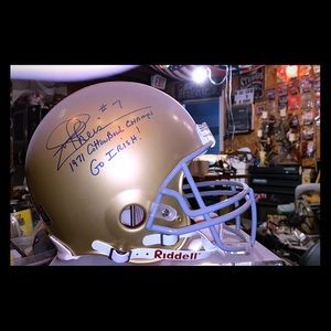 Joe Theismann signed Irish helmet Full size